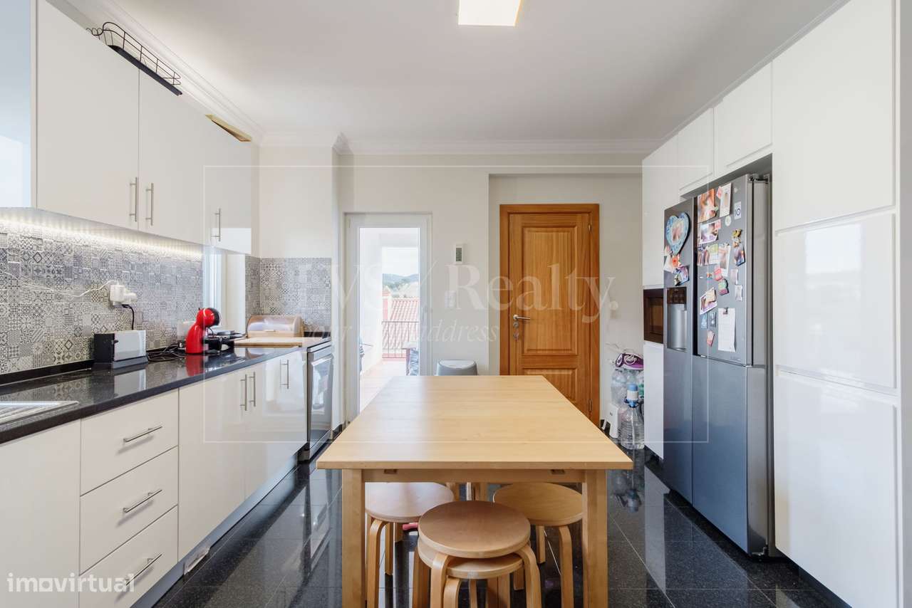 Moradia Isolada T5 com Piscina, Gradil-11