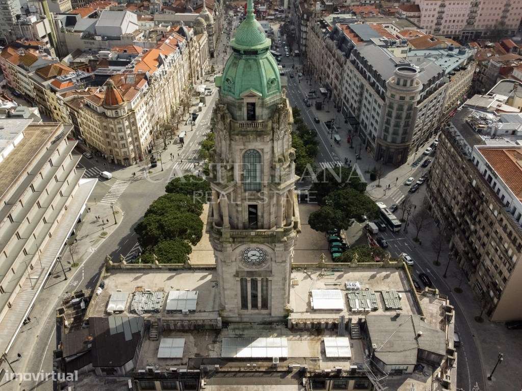 Edifício para arrendamento no centro do Porto - Grande imagem: 4/12