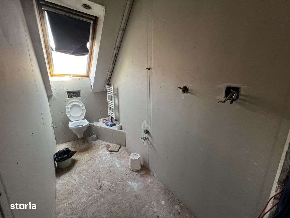 Triplex 80 mp utili, 40 mp curte, parcare, Zona Eroilor - Imagine principală: 4/10