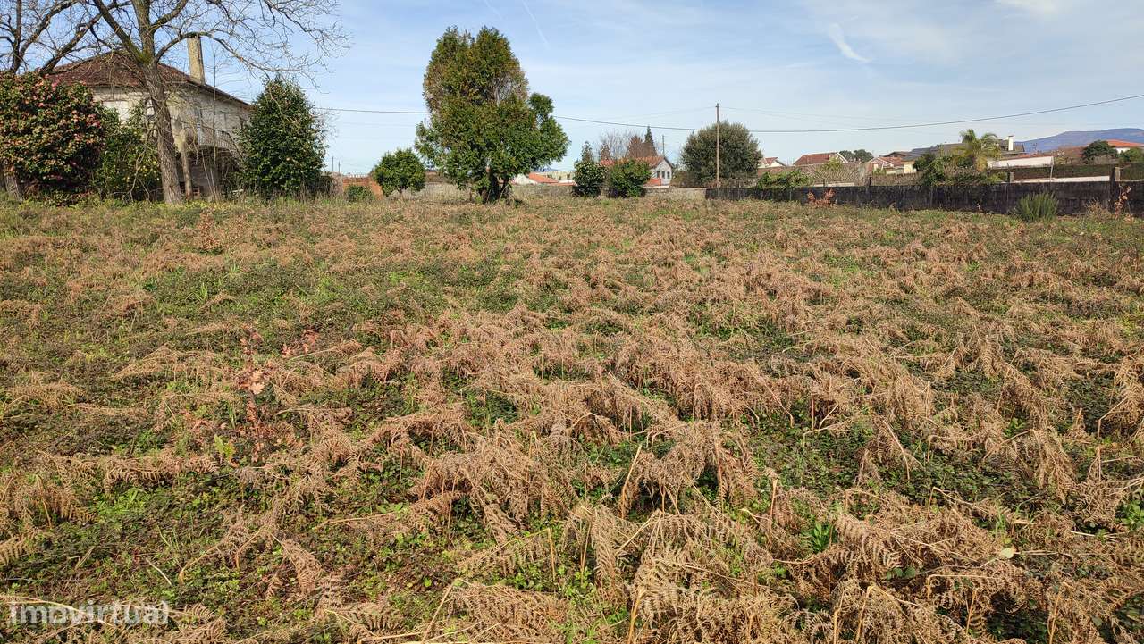 Moradia individual, com terreno, em Rendufe, Amares-50