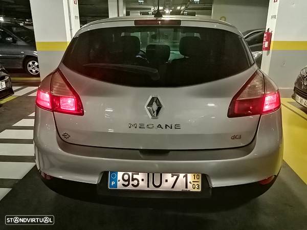 Renault Mégane 1.5 dCi Dynamique - 5