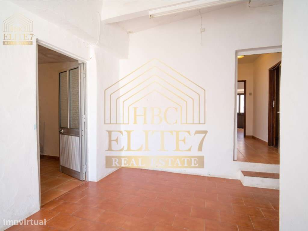 Moradia T3 para Renovar | Vau, Óbidos-17