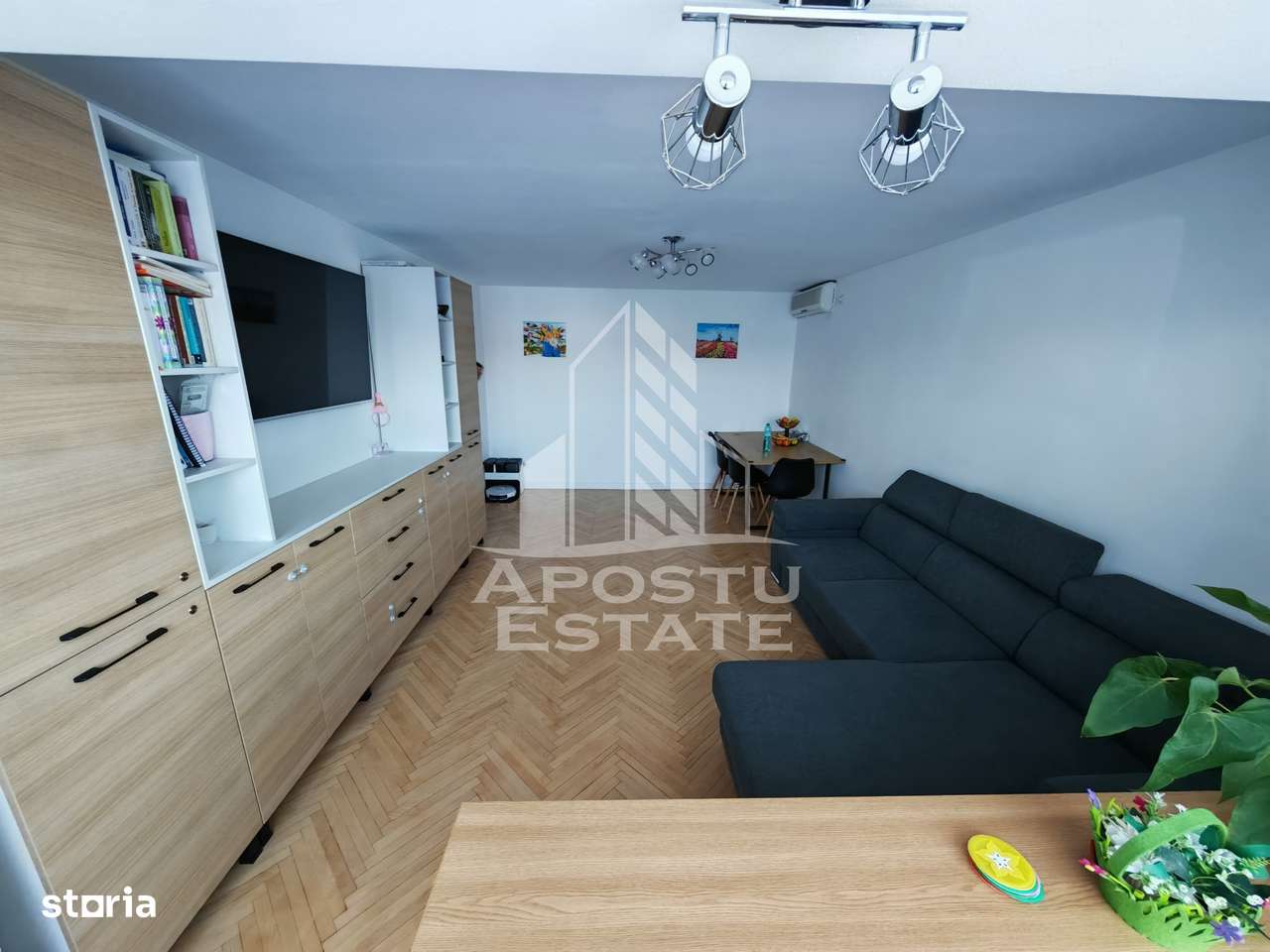 Apartament 4 camere, 2 bai, 2 balcoane,centrala proprie, etajul 2 - Imagine principală: 2/18