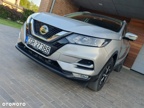 Nissan Qashqai 1.5 dCi N-Connecta - 2