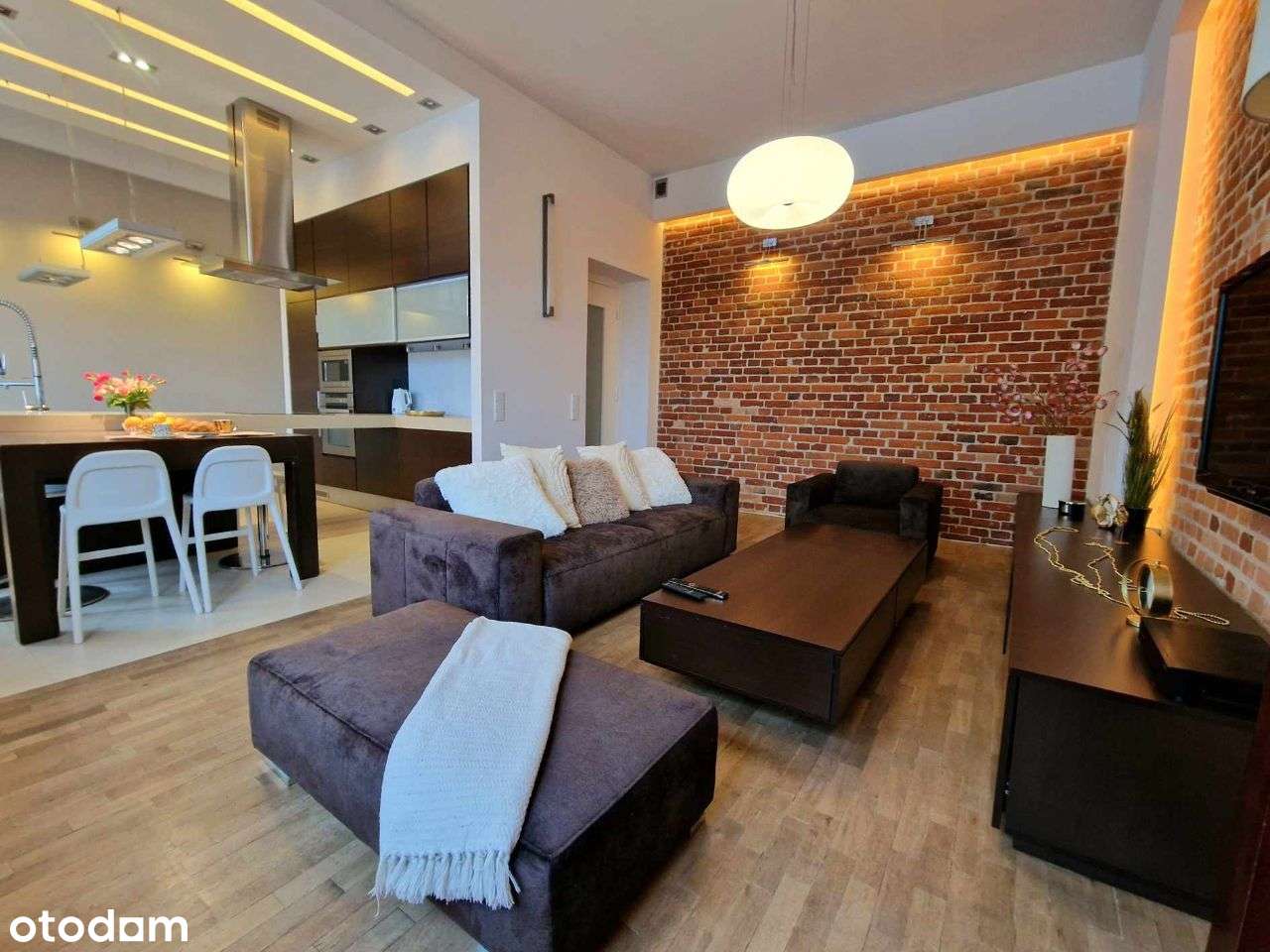 2 pokojowy apartament w samym centrum Łodzi - Pełny obrazek: 3/17