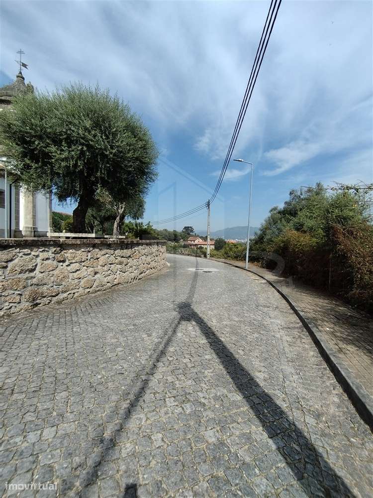 Lote de Terreno para Construção de Moradia Individual – 548 m²-1