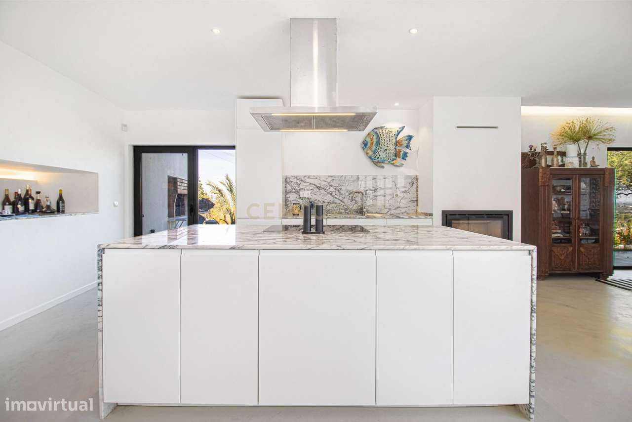 Quinta na Arrábida com moradia T5 de 364 m2 em lote de 13 520 m2 Onde-5