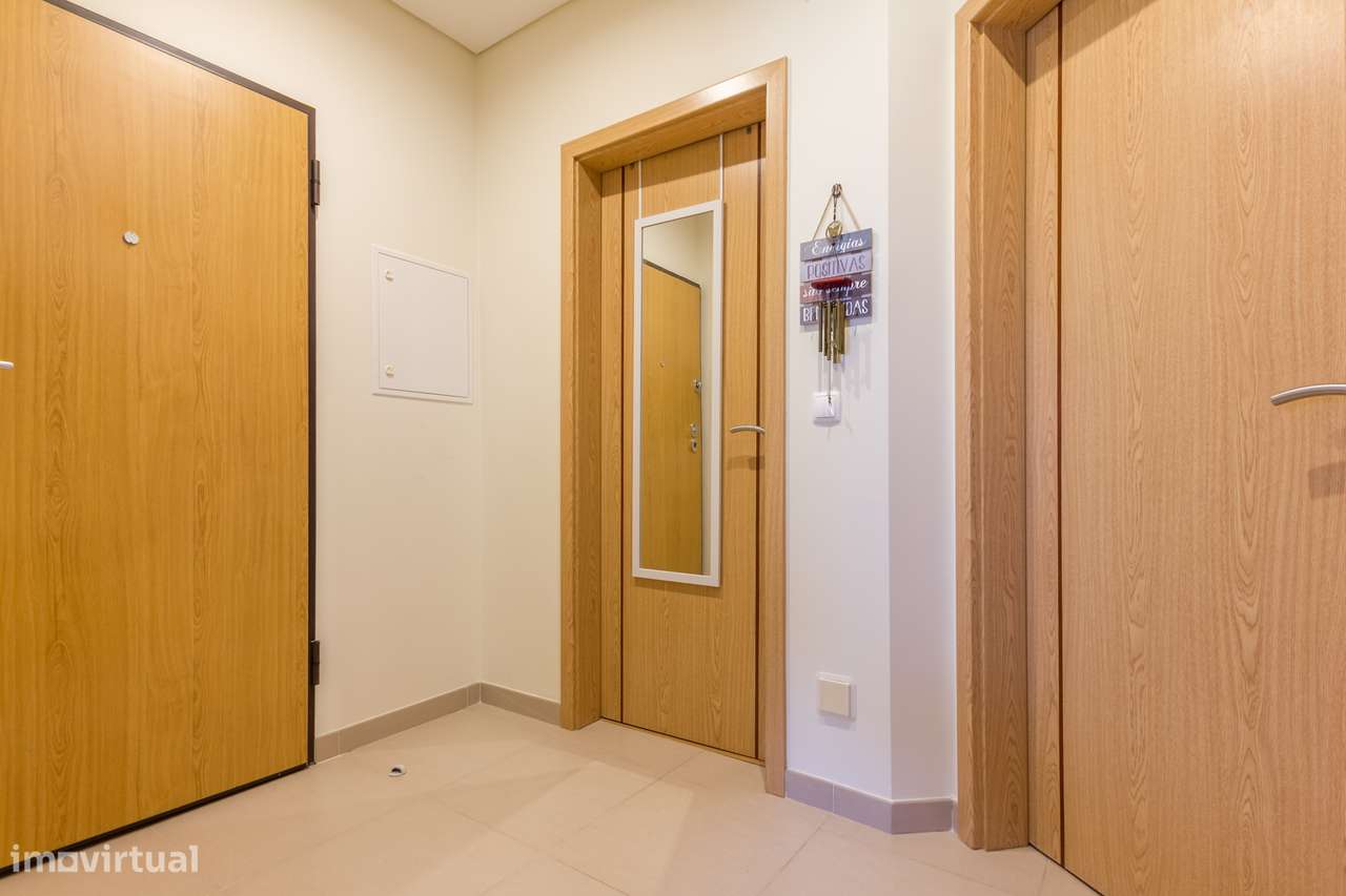 Apartamento T2 duplex com terraço e quintal-11