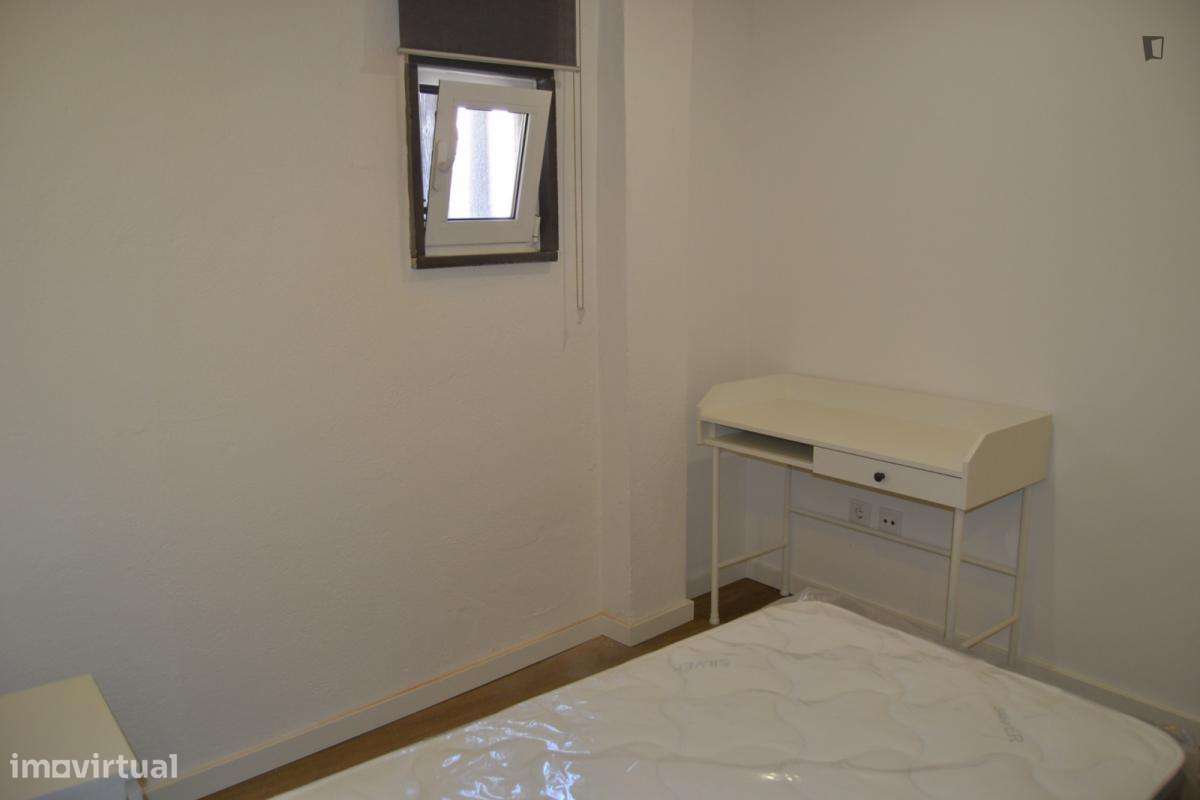 Quarto - localizado em Parque das Nações Lisbon - Grande imagem: 4/10