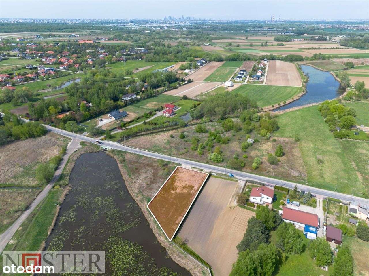 Wilanów - działka nad jeziorem-18