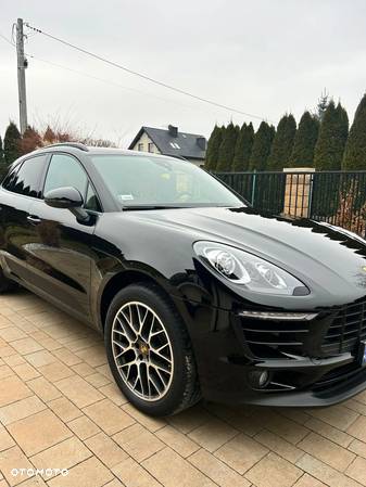 Porsche Macan - 4