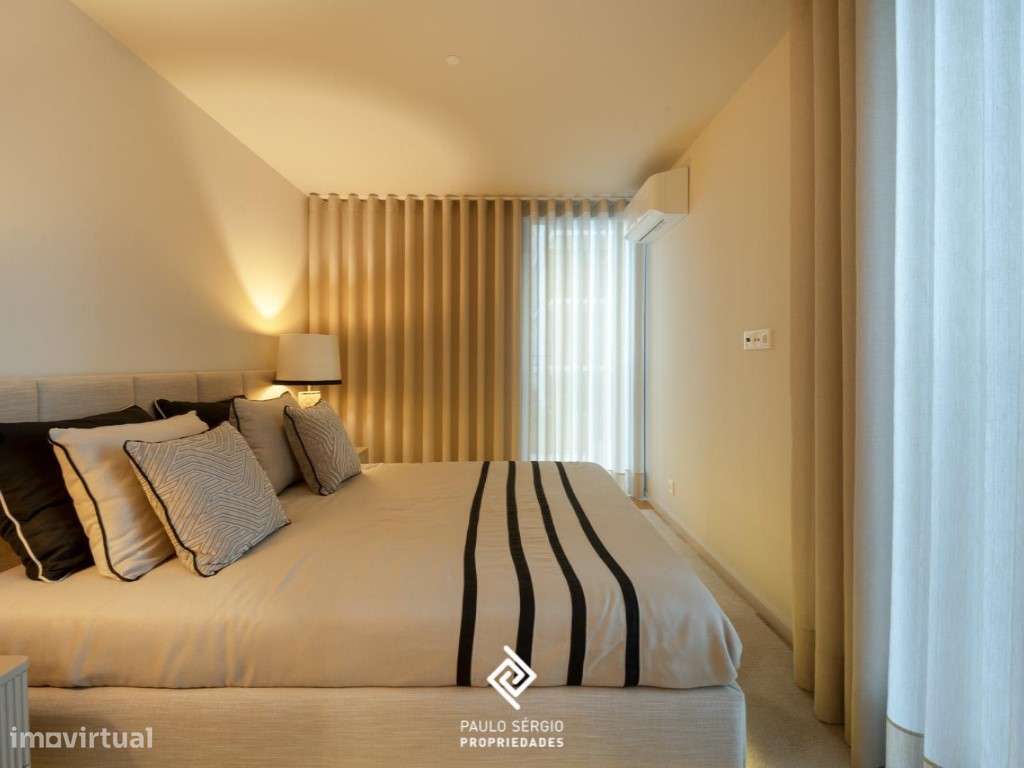 Apartamento T4 de Luxo em Vila Nova de Gaia, localizado a apenas 5 ... - Grande imagem: 4/23