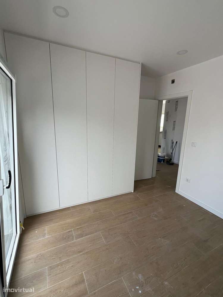 Moradia T2 Pronta a Habitar no Centro de Fátima - Preço Negociável-37