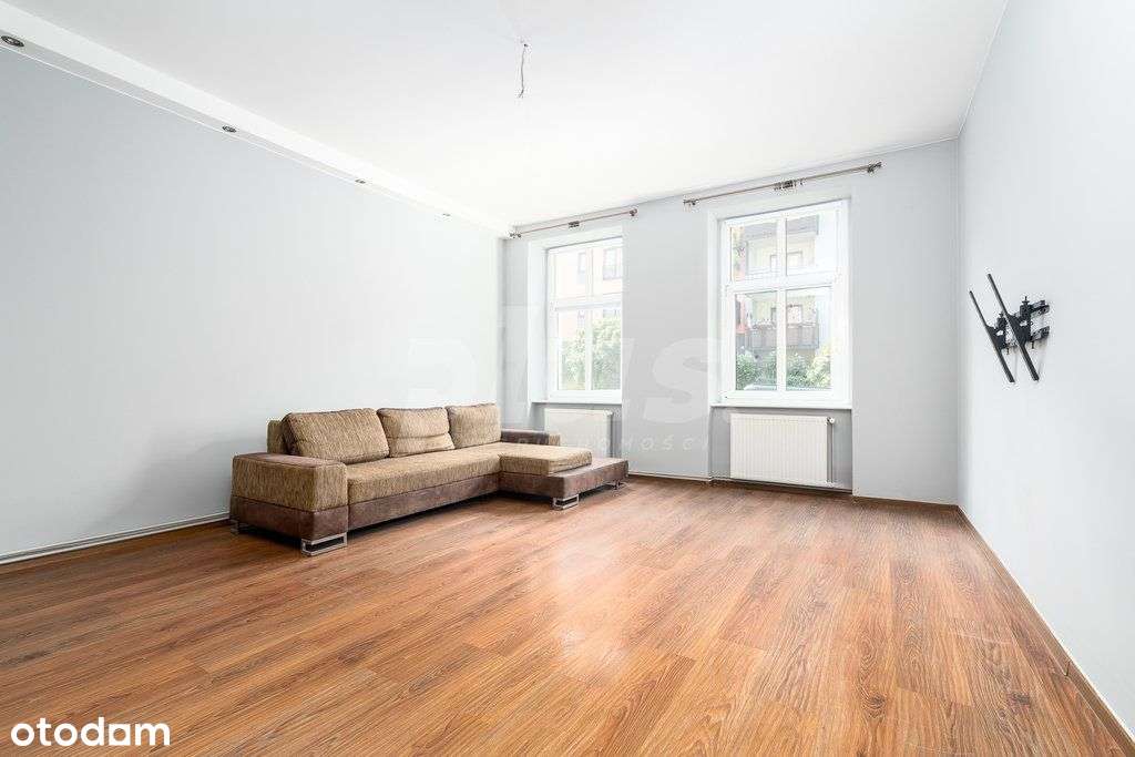 2/3 pok niepodal Wałów parter super na biuro-0