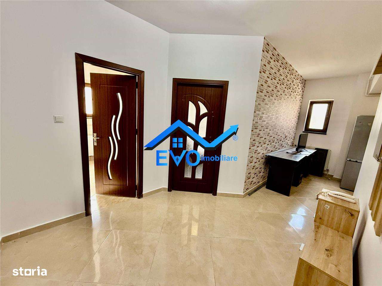 Apartament o camera, de vanzare, decomandat, loc de parcare, bloc nou, - Imagine principală: 4/11