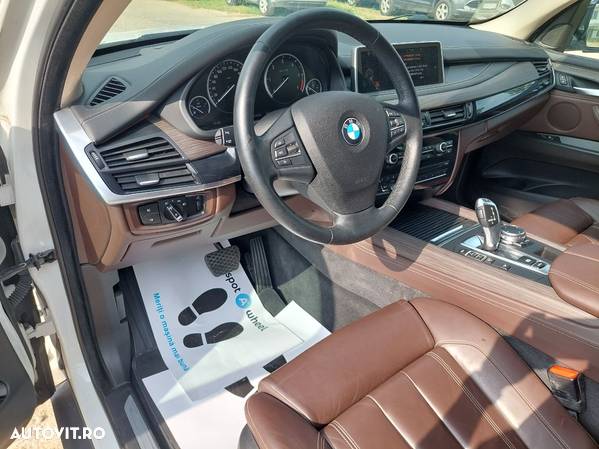 BMW X5 xDrive40d - 12