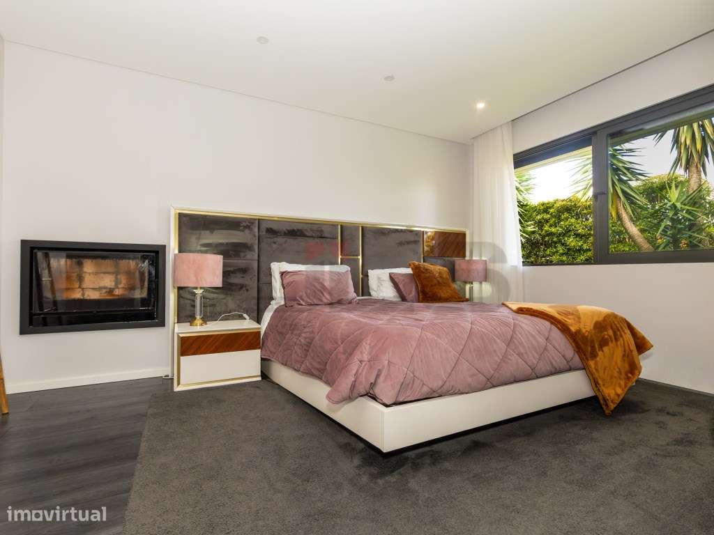 Refúgio Moderno com Vista e Design no Pico da Pedra, Ilha de São Mi...-43