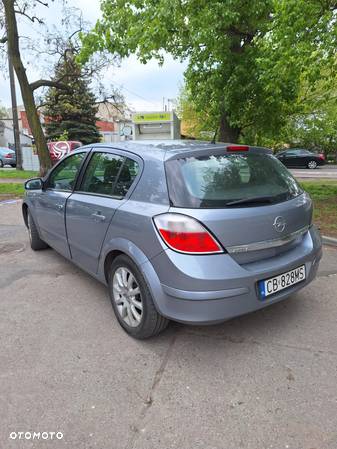 Opel Astra - 9