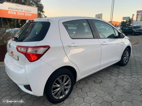 Toyota Yaris 1.0 VVT-i Exclusive - 5