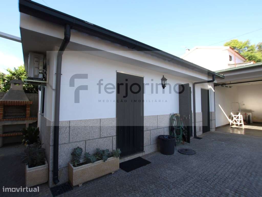 Espetacular Moradia Isolada T4-55