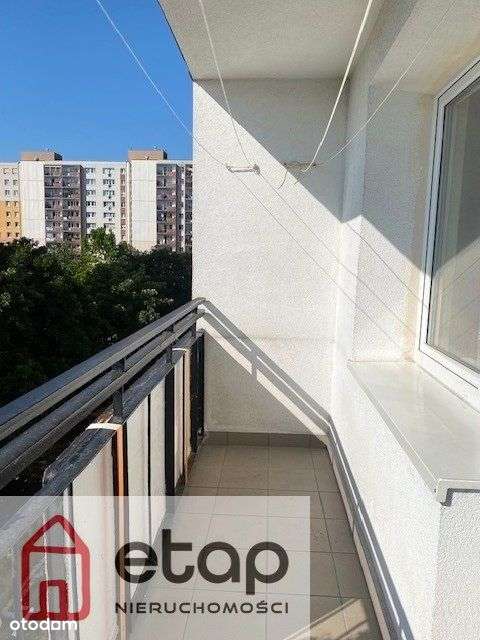 Ustawne dwa pokoje z osobną kuchnią-1