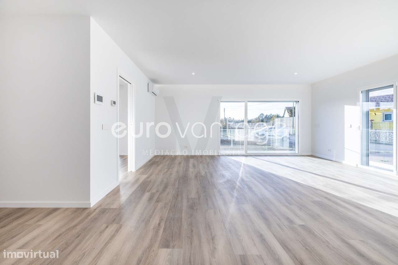 Apartamento T3 Novo em Barosa, Leiria – Qualidade e Conforto-8