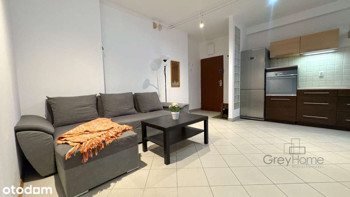 Na sprzedaż lokal z funkcją mieszkalną, ul. Nowoursynowska 160A-0