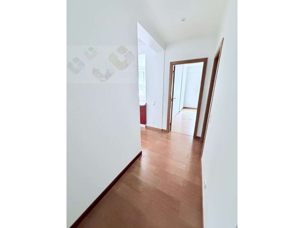 Amadora Venteira, Excelente T1, Remodelado e Equipado, Oportunidade...-15