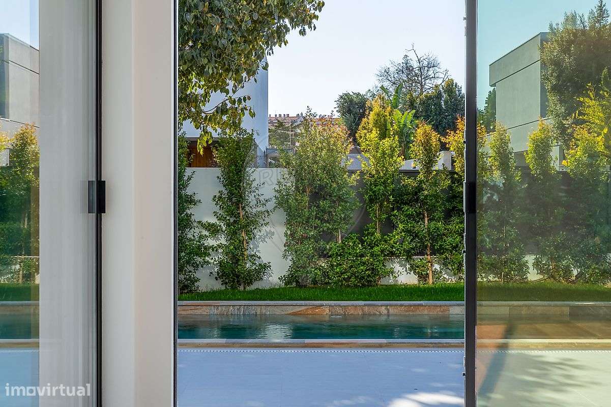 Moradia T5 para venda-18