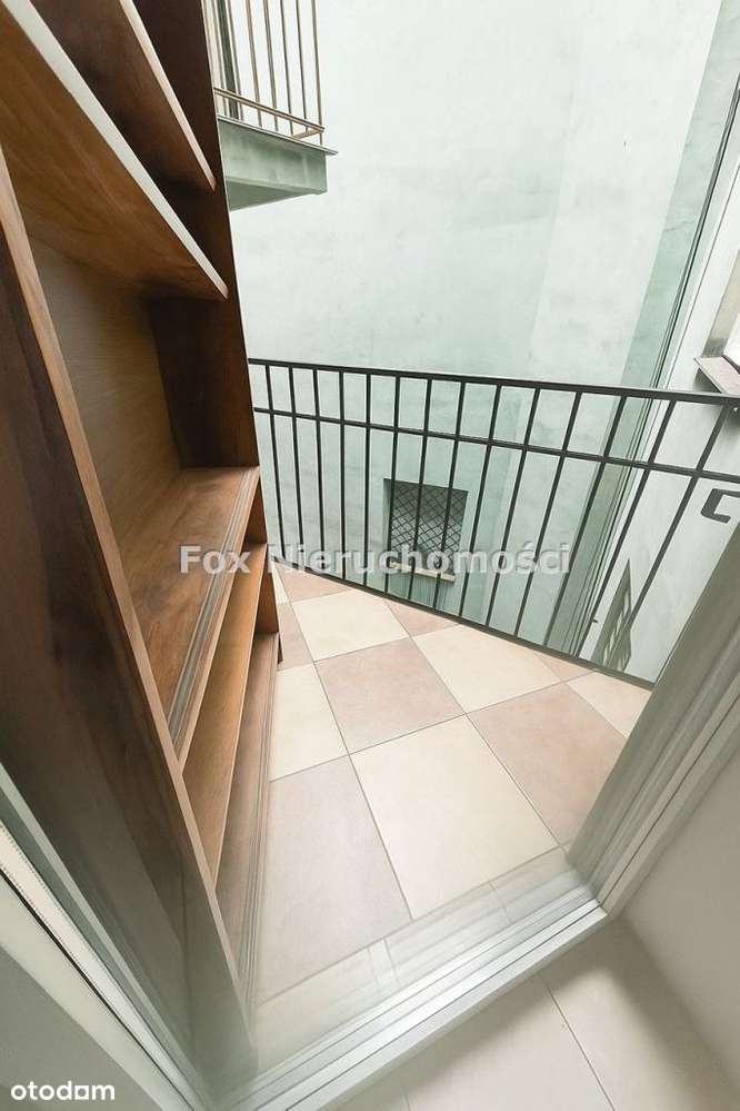 Klimatyczne 3 pokoje w zadbanej kamienicy -centrum-12