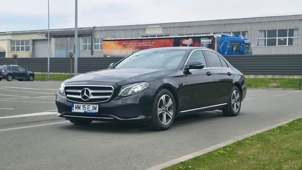 Mercedes-Benz E W213 [2016 - 2023] 200 d 9G-TRONIC 2019