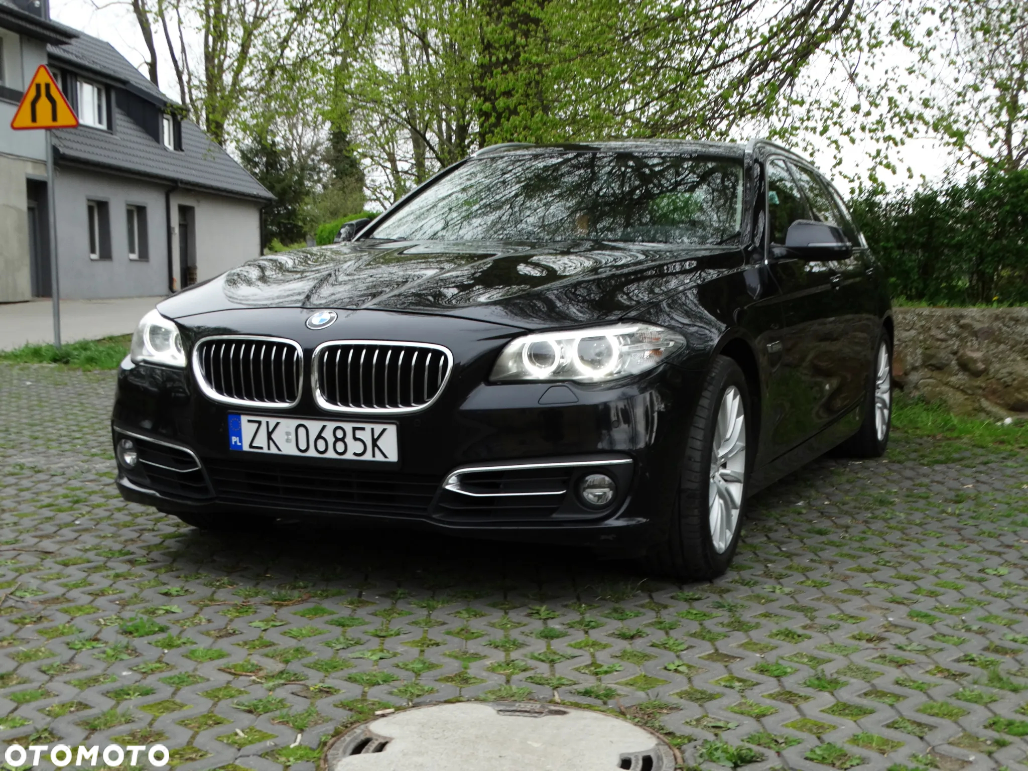 BMW Seria 5 520d Touring Luxury Line - 4