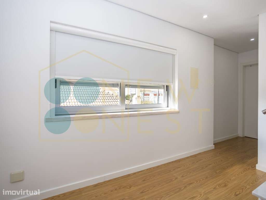 Moradia T2+2 com garagem e jardim, a dois passos do Parque do Serra...-14