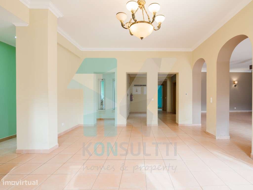 Moradia Isolada de Luxo com Piscina e Terreno de 1000 m² - Praia da...-10