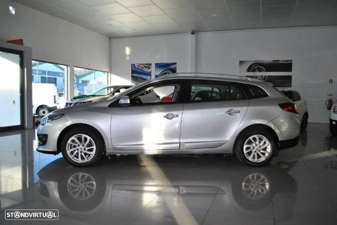 Renault Mégane Sport Tourer 1.5 dCi Limited SS - 9