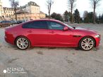 Jaguar XF 2.0 i4D R-Sport - 4