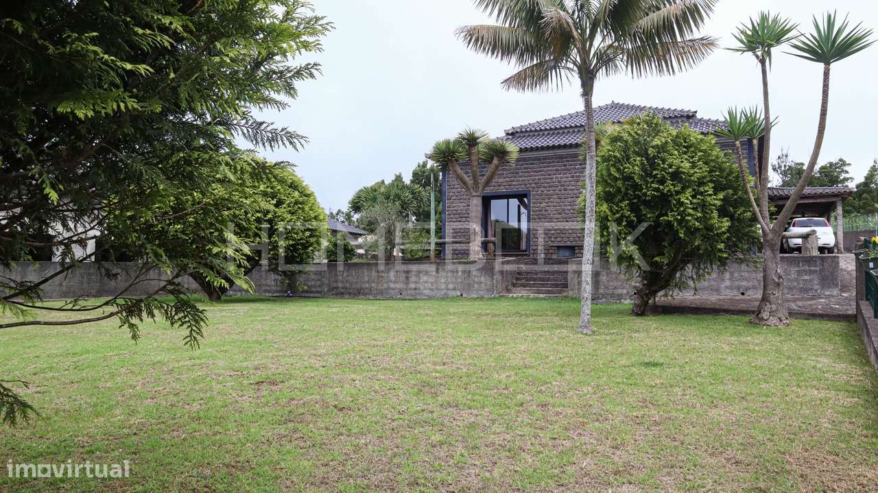 Moradia T3 em Pedra com Vista Mar | 2.800 m² de Terreno-13