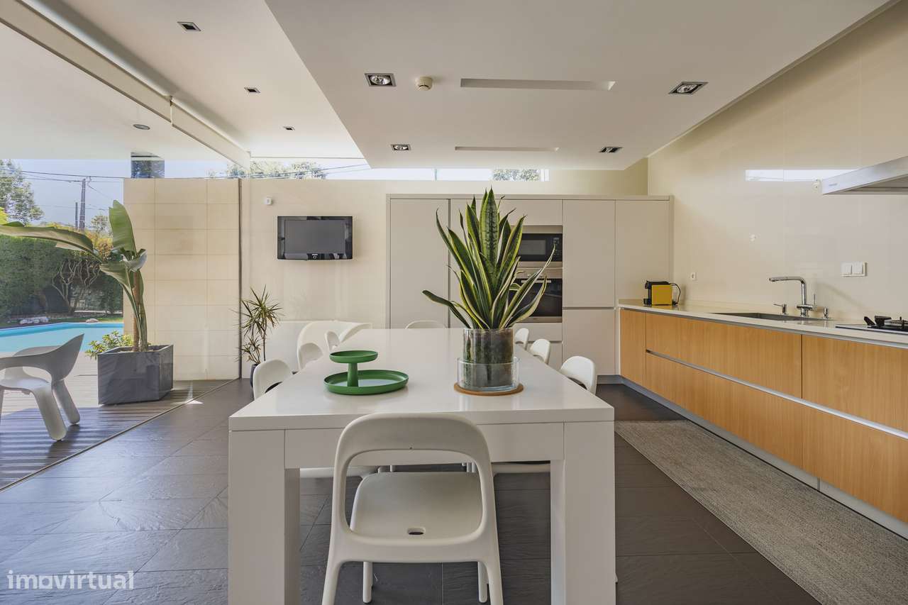 Moradia isolada T6 lote de 1002m2 piscina Sesimbra-31