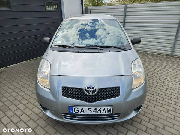 Toyota Yaris 1.3 VVT-i Luna - 19