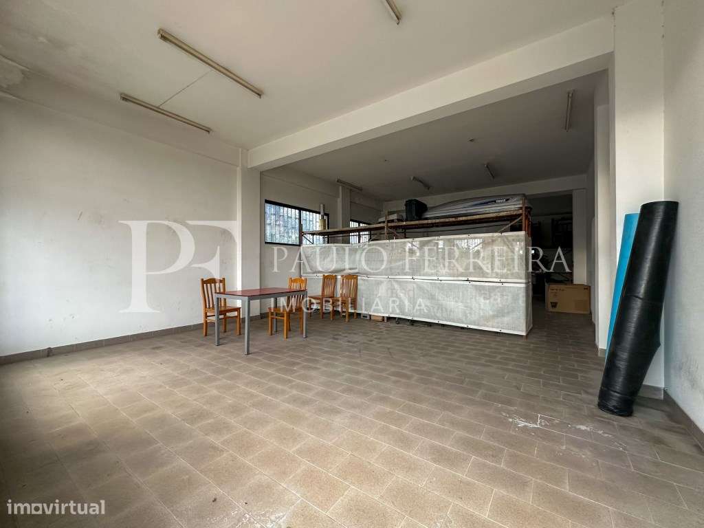 Loja com 272m2 junto à EN206 - Grande imagem: 5/13