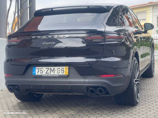 Porsche Cayenne Coupé E-Hybrid - 18