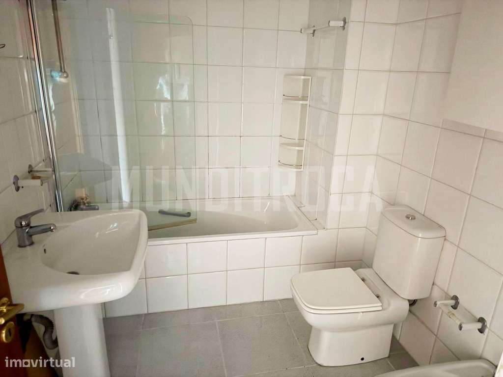 Apartamento T2 Nogueiró-8