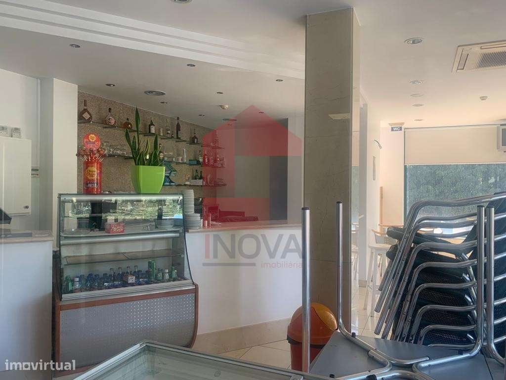 Loja com café em Real, Braga - Grande imagem: 4/8