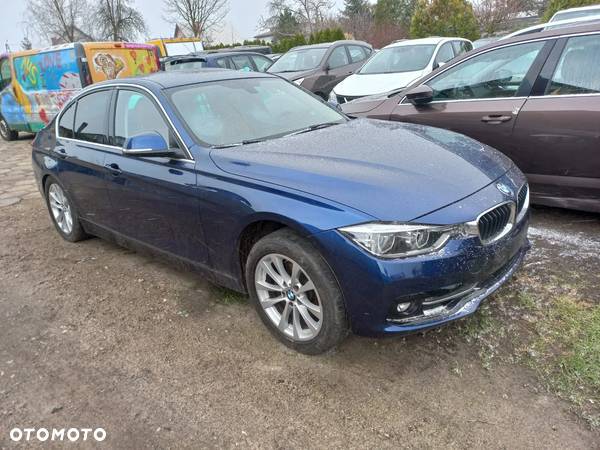 BMW Seria 3 330e iPerformance Sport Line - 1