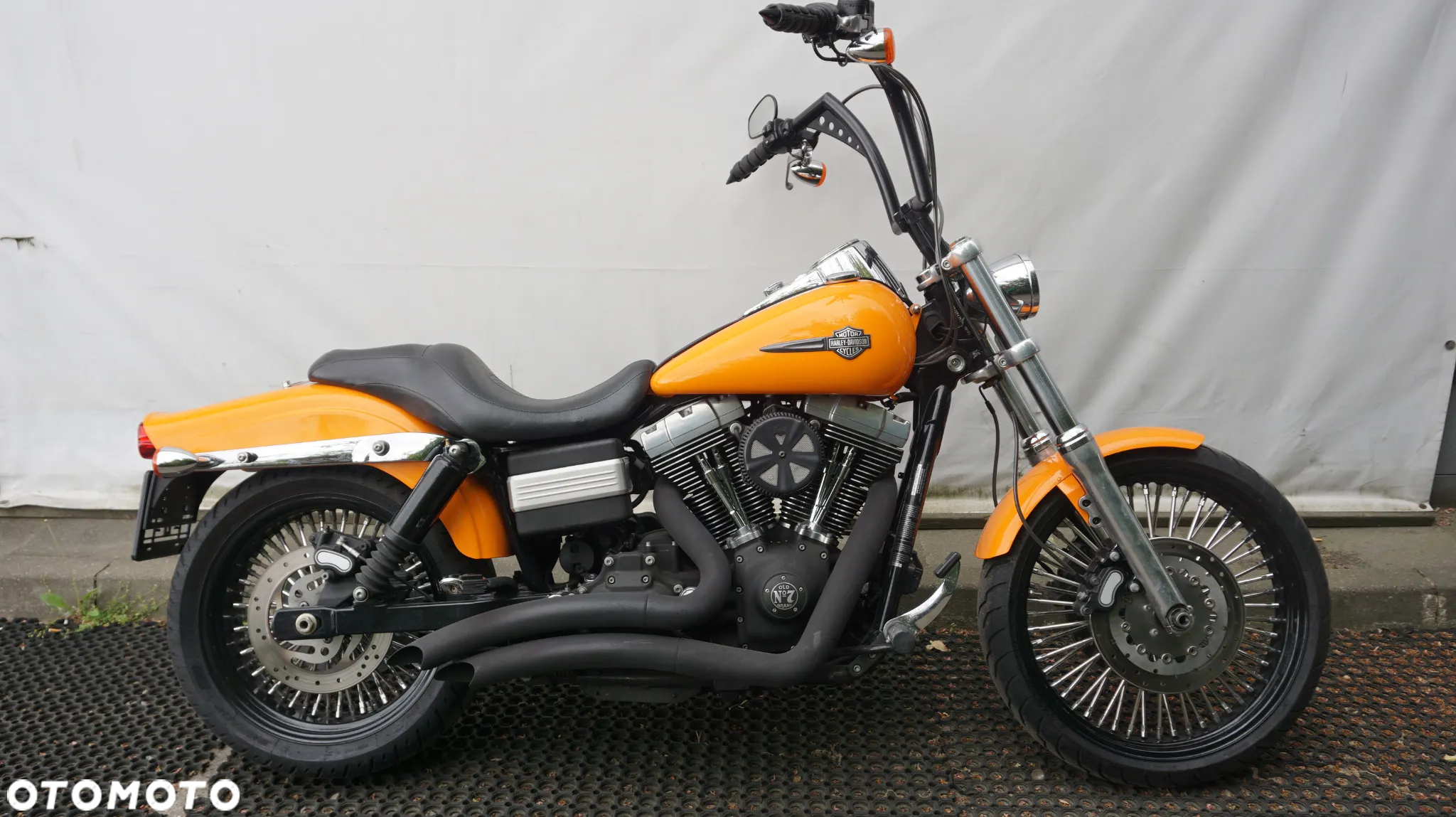 Harley-Davidson Dyna Fat Bob - 3