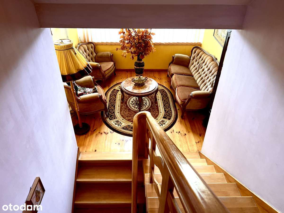 Spała-dom z własnym stawem położony w otoczeniu zieleni i ciszy. Bez %-8