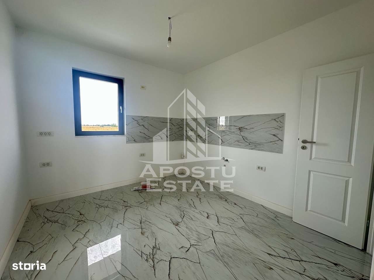 Duplex modern cu 4 camere, despartit prin camera tehnica, Giroc - Imagine principală: 3/11