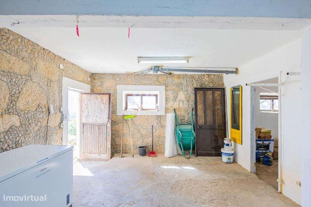 Moradia T1+2 em Arrifana - Santa Maria da Feira-13