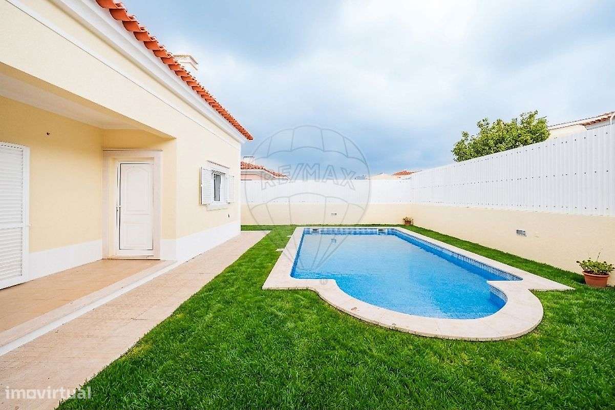 Moradia T4 para venda-3