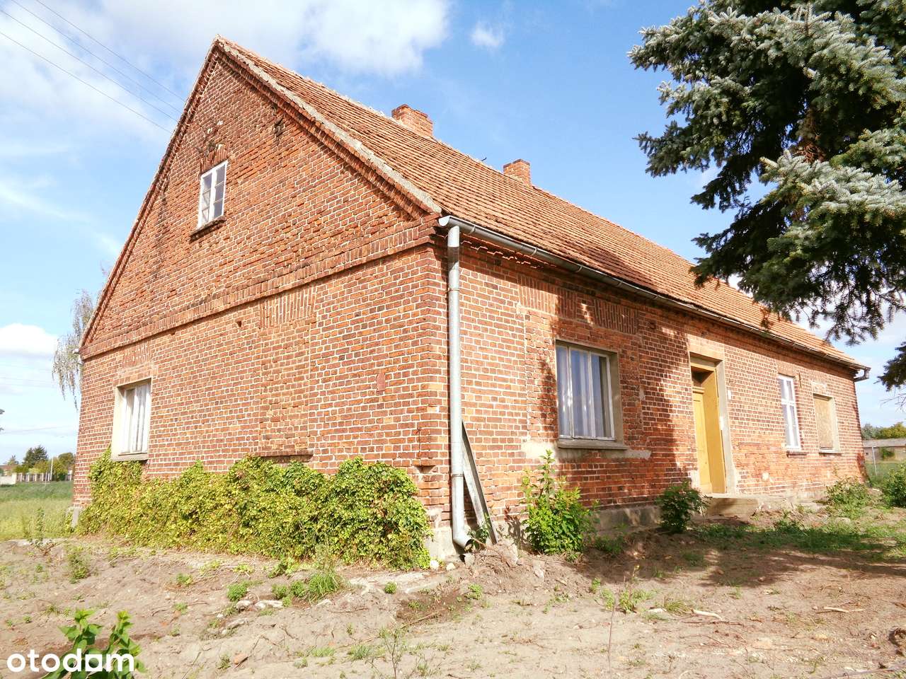 Gmina Ślesin – Dom w sąsiedztwie jeziora-14